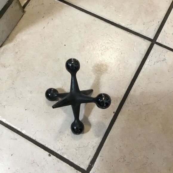 Large Decorative Cast Iron Toy Jack Doorstop Paperweight Bookend - Picture 3 of 3